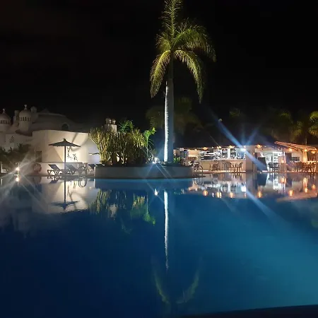 דירה Adeje Paradise