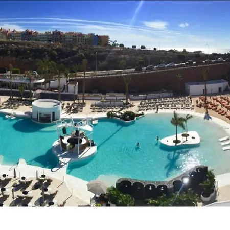 Adeje Paradise * אדחה