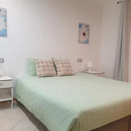 Adeje Paradise אדחה